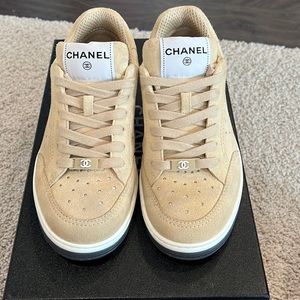 CHANEL 22 Suede Calfskin Logo Sneakers size 36.5 Beige. with box and receipt
